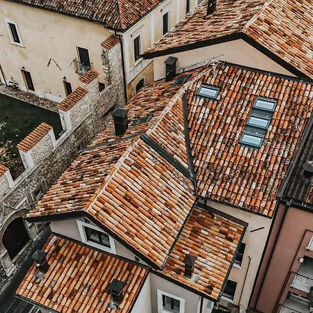 Lägenhet - Ampi Spazi, Centro A Piedi E Parcheggio Libero LʼAquila