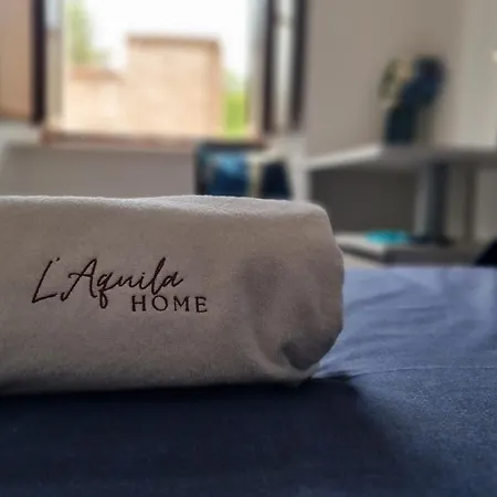 Lägenhet - Ampi Spazi, Centro A Piedi E Parcheggio Libero LʼAquila