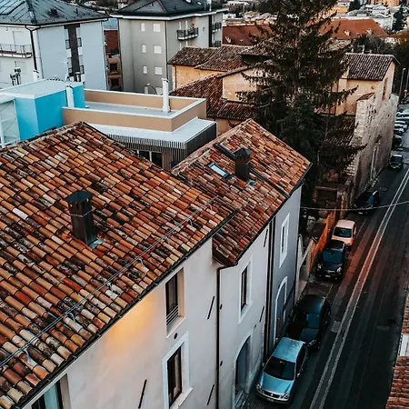 - Ampi Spazi, Centro A Piedi E Parcheggio Libero
